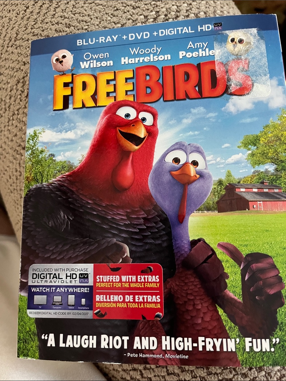 Free Birds Blu-ray + DVD (Red, Purple)